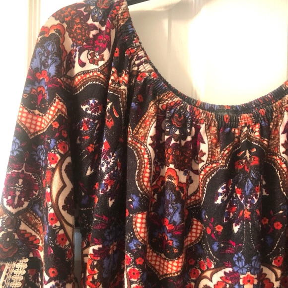 Win Win Colorful Tunic - Picture 2 of 8